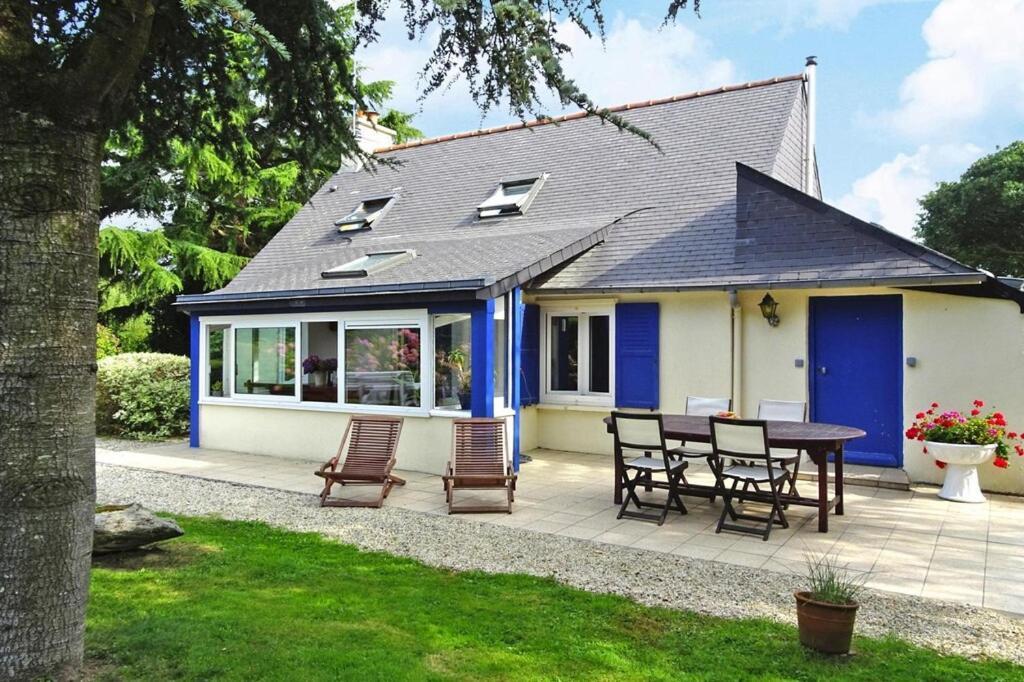Holiday Home, Plourivo Екстериор снимка